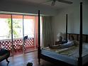 07_Jules_in_room